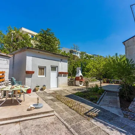 Peyo Apartament Dramalj